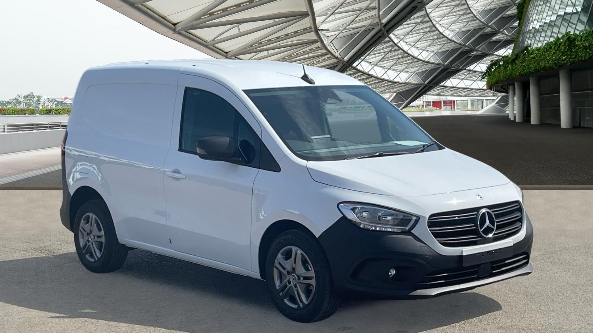 1.5 110 CDI PRO L1 Euro 6 (s/s) 5dr