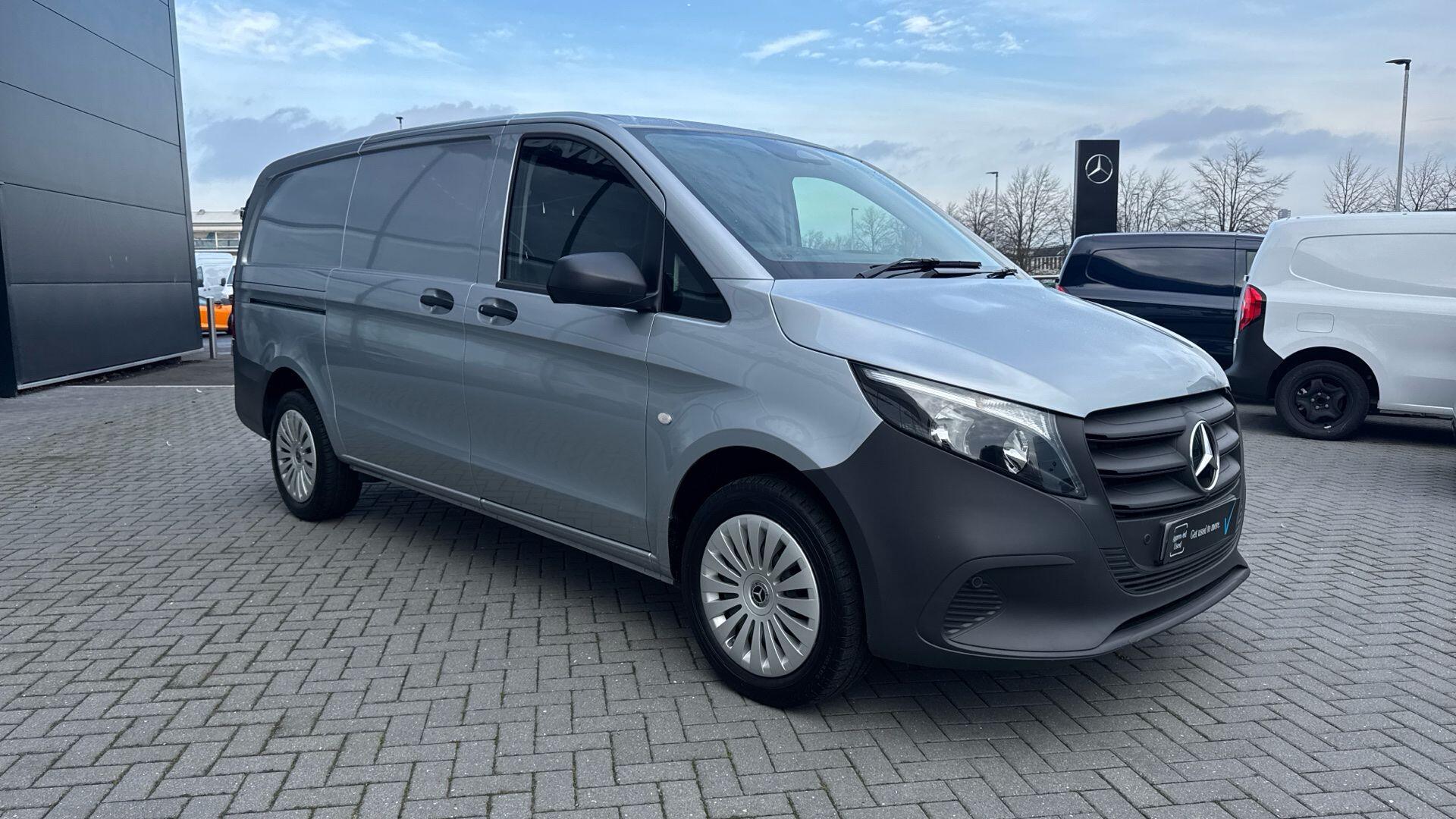 2.0 114 CDI PRO Panel Van 6dr Diesel Manual RWD L2 Euro 6 (s/s) (136 ps)